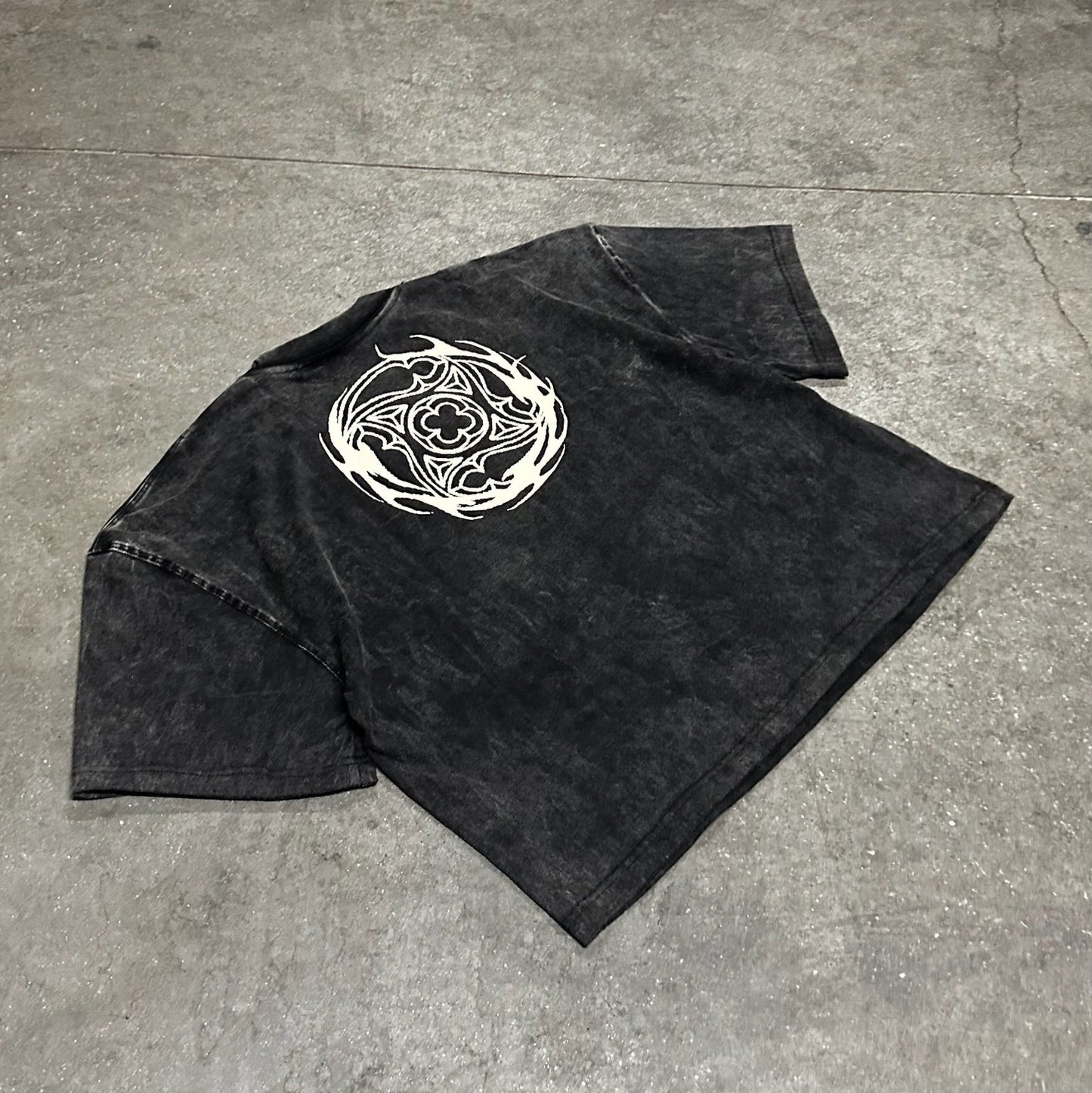 `WHEEL’ BLACK WASHED TEE